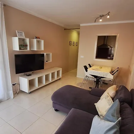 Grecia 200 Meter From Lestartit Apartment *