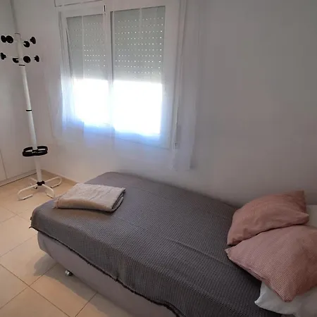 Grecia 200 Meter From Lestartit Apartment *