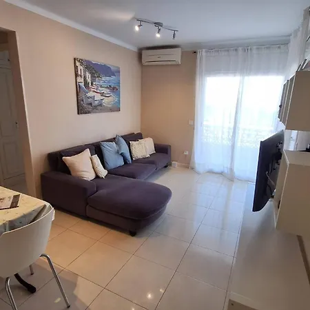 Appartement Grecia 200 Meter From Lestartit *